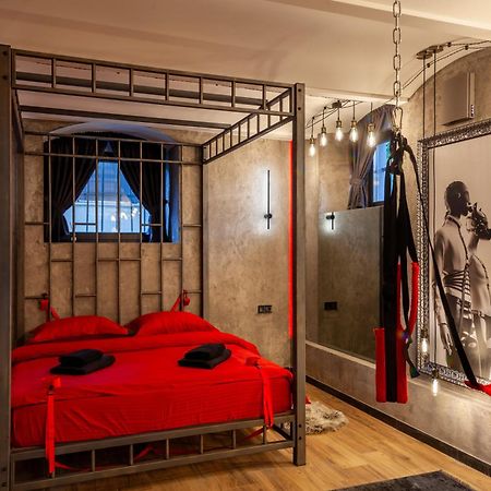 Royal Hot Jucuzzi Apartment Lemberg Exterior foto