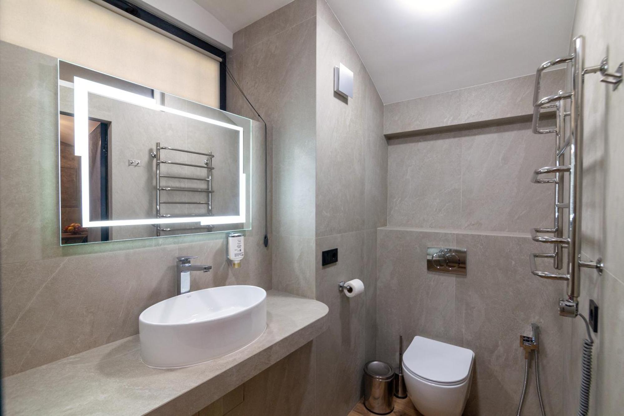 Royal Hot Jucuzzi Apartment Lemberg Exterior foto